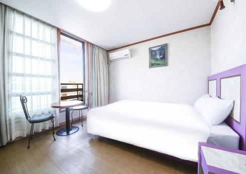 Lighthouse Beach Motel 束草市 外观 照片